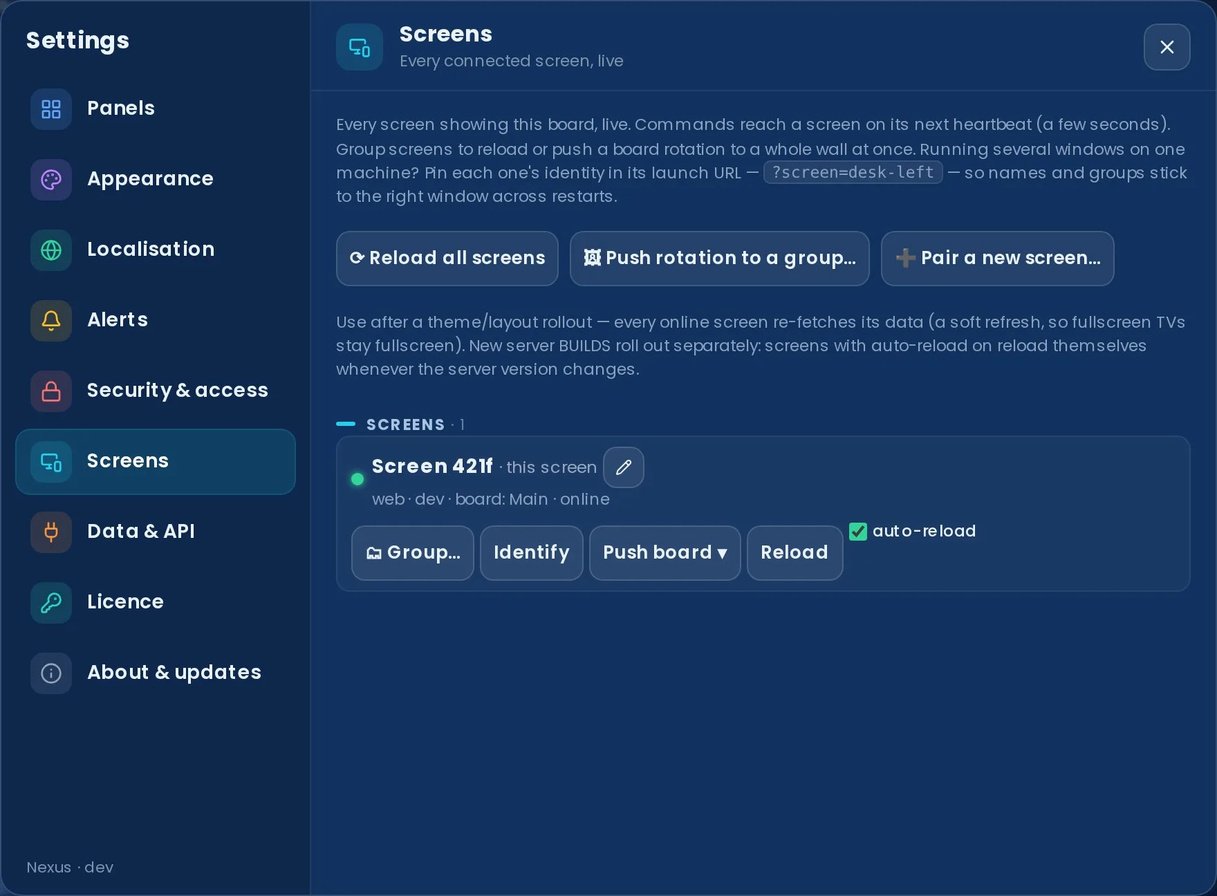 The Screens admin panel: connected screens grouped by location, with reload, identify, push-board and per-screen auto-reload